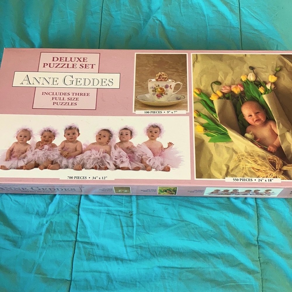- Vintage Anne Geddes Puzzle (SEALED)